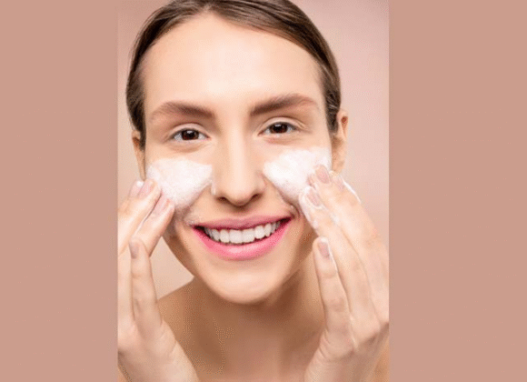 How to Choose and Use the Best Cleanser for Glowing Skin When it comes to your face, you want to make sure you're using the right products. That's why we've put together this list of the best facewashes.