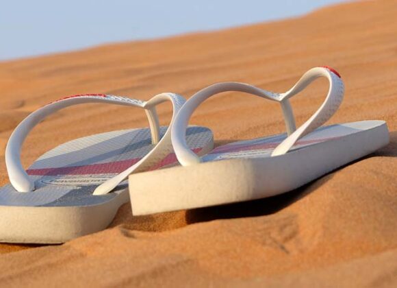 Best Comfortable Slippers Best Comfortable Women’s Slippers Best Comfortable Slippers That Will Keep You Warm and Happy There are so many styles and types of slippers